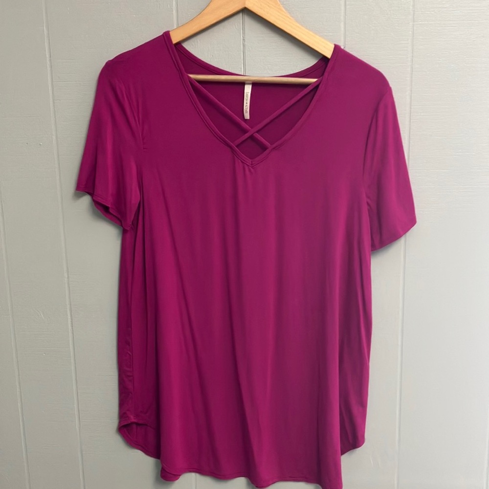 Lime N Chili Top NWOT Size Large Short Sleeve